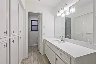 6307 Woodland Forest Dr, Houston, TX 77088 - Photo 18