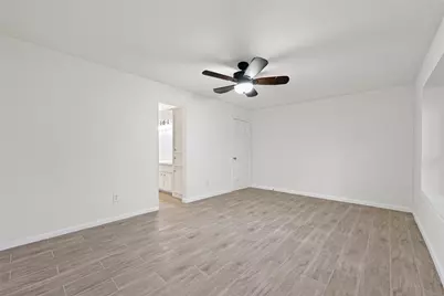 6307 Woodland Forest Drive, Houston, TX 77088 - Photo 22
