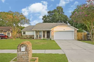 6307 Woodland Forest Dr, Houston, TX 77088 - Photo 2