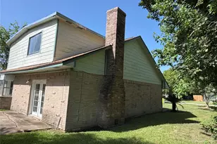 501 S Holmes St, La Porte, TX 77571 - Photo 14