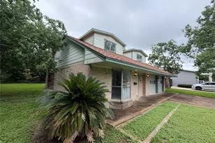 501 S Holmes St, La Porte, TX 77571 - Photo 2
