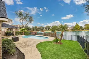 5826 Horseshoe Falls, Missouri City, TX 77459 - Photo 2