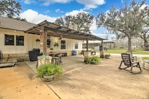 3570 County Rd 345, Brazoria, TX 77422 - Photo 24