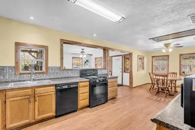 201 Magnolia Road, Cleveland, TX 77328 - Photo 14