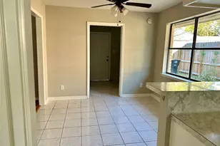 2818 Stoney Wood Dr, Houston, TX 77082 - Photo 6
