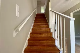 2818 Stoney Wood Dr, Houston, TX 77082 - Photo 2