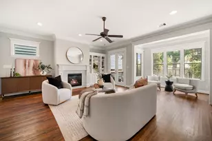 1024 Alexander Street St, Houston, TX 77008 - Photo 8