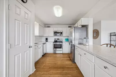 13723 Pirates Beach Boulevard, Galveston, TX 77554 - Photo 6