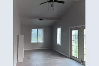 3155 Roberts Street, Beaumont, TX 77701 - Photo 2