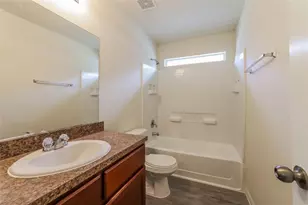 5814 Northern Oak St, Houston, TX 77016 - Photo 14