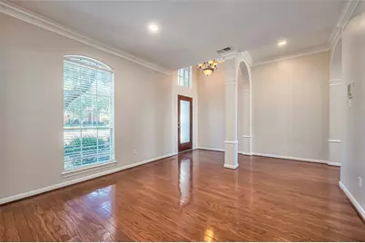 19 Calleston Court, Sugar Land, TX 77479 - Photo 4