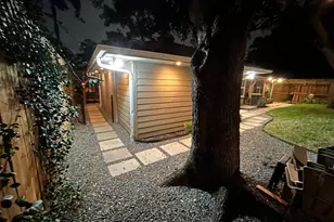 10313 Shadow Oaks Dr Dr, Houston, TX 77043 - Photo 28