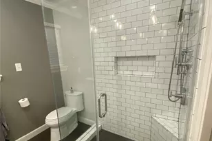 10313 Shadow Oaks Dr Dr, Houston, TX 77043 - Photo 20