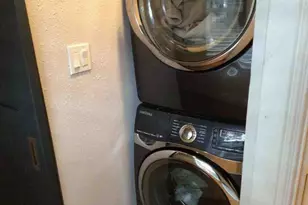 10313 Shadow Oaks Dr Dr, Houston, TX 77043 - Photo 12