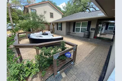 10313 Shadow Oaks Dr Drive, Houston, TX 77043 - Photo 2