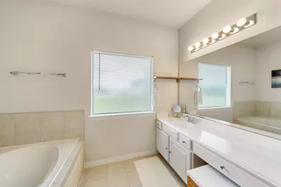 10610 Wallingford Place, Houston, TX 77042 - Photo 22