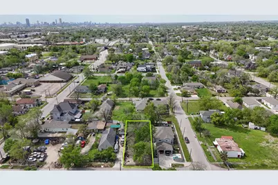 1917 Davis Street, Houston, TX 77026 - Photo 2