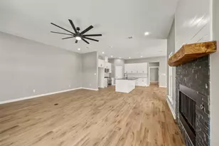 855 Mimosa Ln, Franklin, TX 77856 - Photo 6