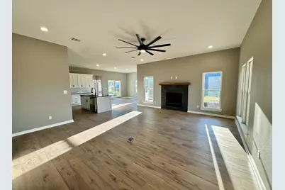 855 Mimosa Lane, Franklin, TX 77856 - Photo 2