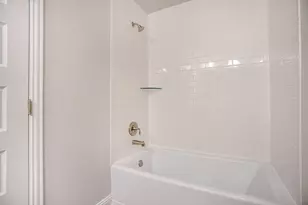 4334 W Bayou Maison Cir, Dickinson, TX 77539 - Photo 12