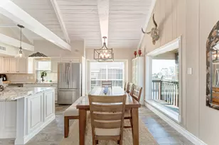 1822 Port O' Call St, Galveston, TX 77554 - Photo 8