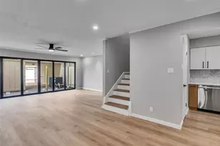 2508 Watertown Mall, Houston, TX 77057 - Photo 12