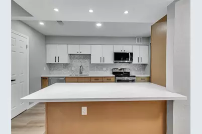 2508 Watertown Mall #81, Houston, TX 77057 - Photo 4