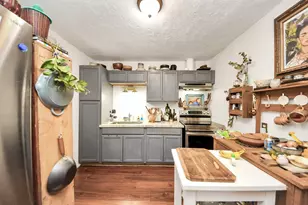 403 S Hill St, Alvin, TX 77511 - Photo 26