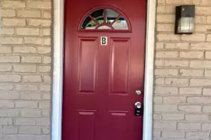 9325 Kentshire Dr, Houston, TX 77078 - Photo 4