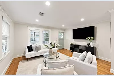 1329 Lawrence Street, Houston, TX 77008 - Photo 10