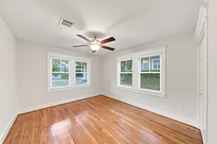 1329 Lawrence St, Houston, TX 77008 - Photo 26