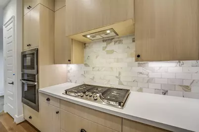325 Forest Reserve Place, Houston, TX 77079 - Photo 12