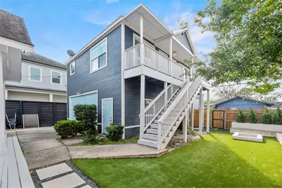 1127 Oxford Garage Apt Street, Houston, TX 77008 - Photo 1
