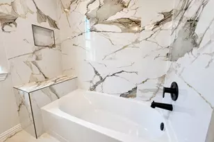 2958 Garzita Ct, Wharton, TX 77488 - Photo 12