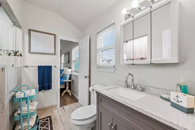 125 Bay Avenue, Surfside Beach, TX 77541 - Photo 16