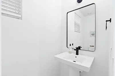 5810 Highland Sky Lane, Houston, TX 77091 - Photo 16