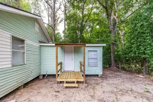 412 M L King Dr, Woodville, TX 75979 - Photo 2