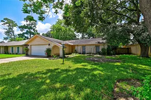 9515 Rannock Way, Spring, TX 77379 - Photo 2