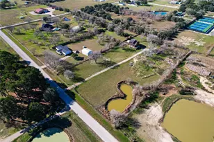 6250 N Mallard Dr, Fulshear, TX 77441 - Photo 22