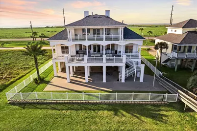 19507 Shores Drive, Galveston, TX 77554 - Photo 44