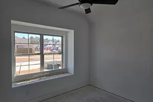 22218 Junction Peak Dr, Porter, TX 77365 - Photo 4