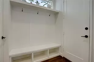 1715 Maravilla Dr, Houston, TX 77055 - Photo 14