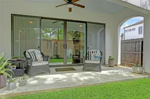 1715 Maravilla Dr, Houston, TX 77055 - Photo 8