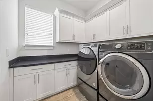 1304 Nashua St, Houston, TX 77008 - Photo 6