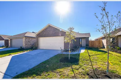 9315 Sierra Point Way, Baytown, TX 77521 - Photo 1