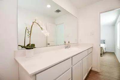 9315 Sierra Point Way, Baytown, TX 77521 - Photo 18