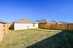 9315 Sierra Pt Wy, Baytown, TX 77521 - Photo 30