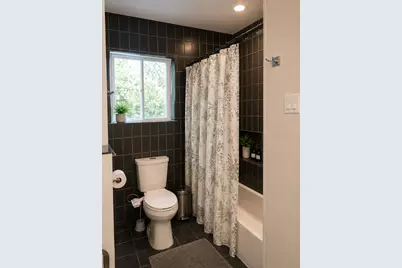 1524 Columbia Street #Main, Houston, TX 77009 - Photo 12