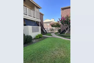2121 El Paseo Street #2202, Houston, TX 77054 - Photo 32