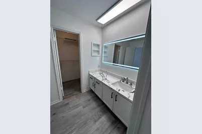 2121 El Paseo Street #2202, Houston, TX 77054 - Photo 24